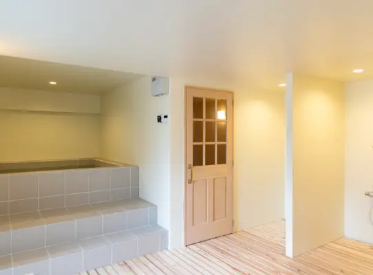 陽　2階サウナ室